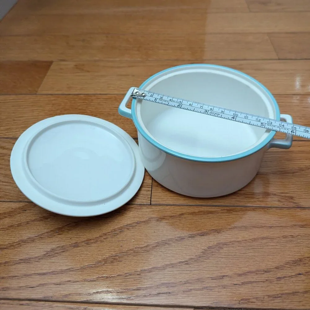 Porcelain Casserole With Lid by Grace 5